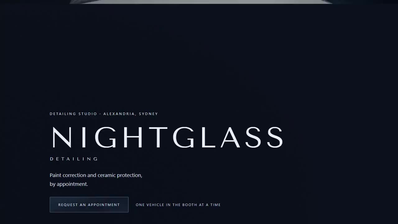 NIGHTGLASS — Midnight-blue studio gloss